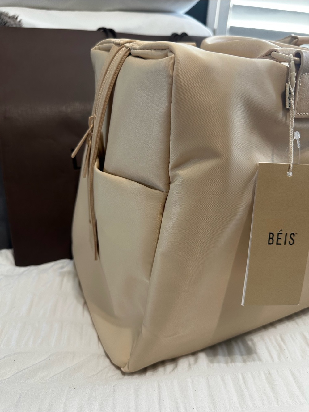 Beis the commuter duffel beige carry on travel bag - Picture 11 of 14